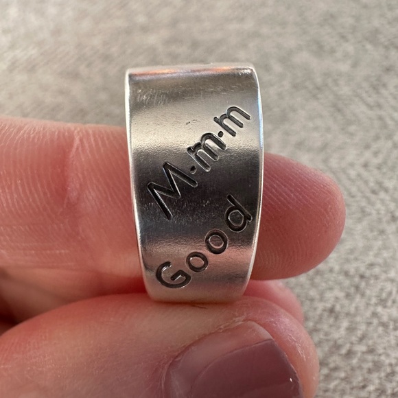 Campbells Soup Spoon Ring - Picture 10 of 14